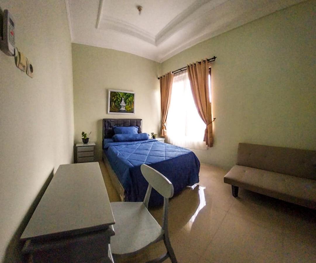 יוגיאקרטה Gated 3Br Residence - 10 Mins From Malioboro מראה חיצוני תמונה